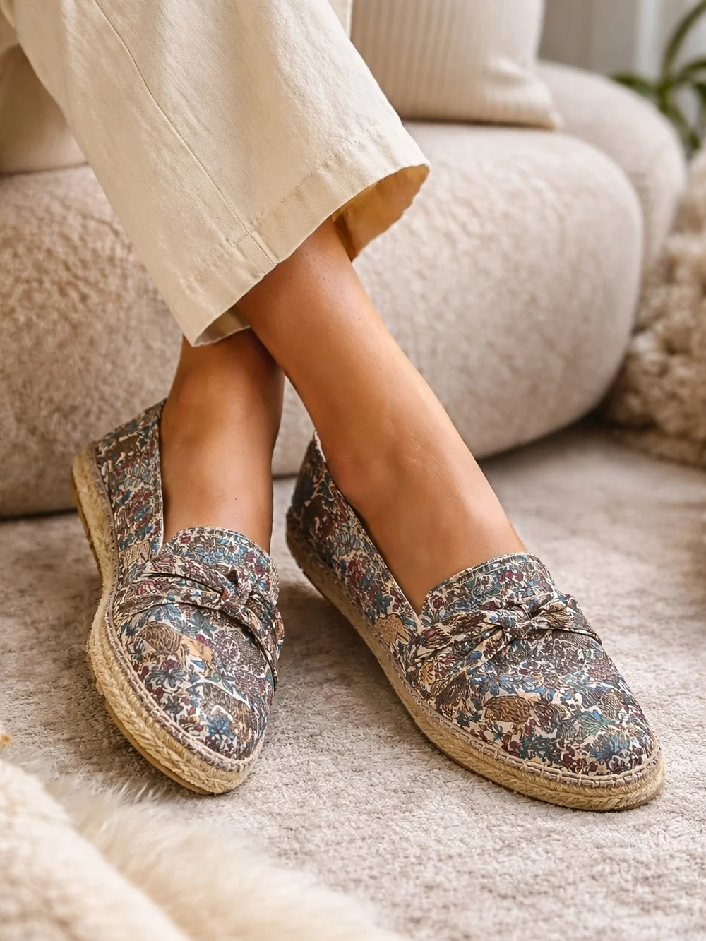 Talbots Floral Espadrille Loafers Woodland Print Bow Slip-On Flats Size 11
